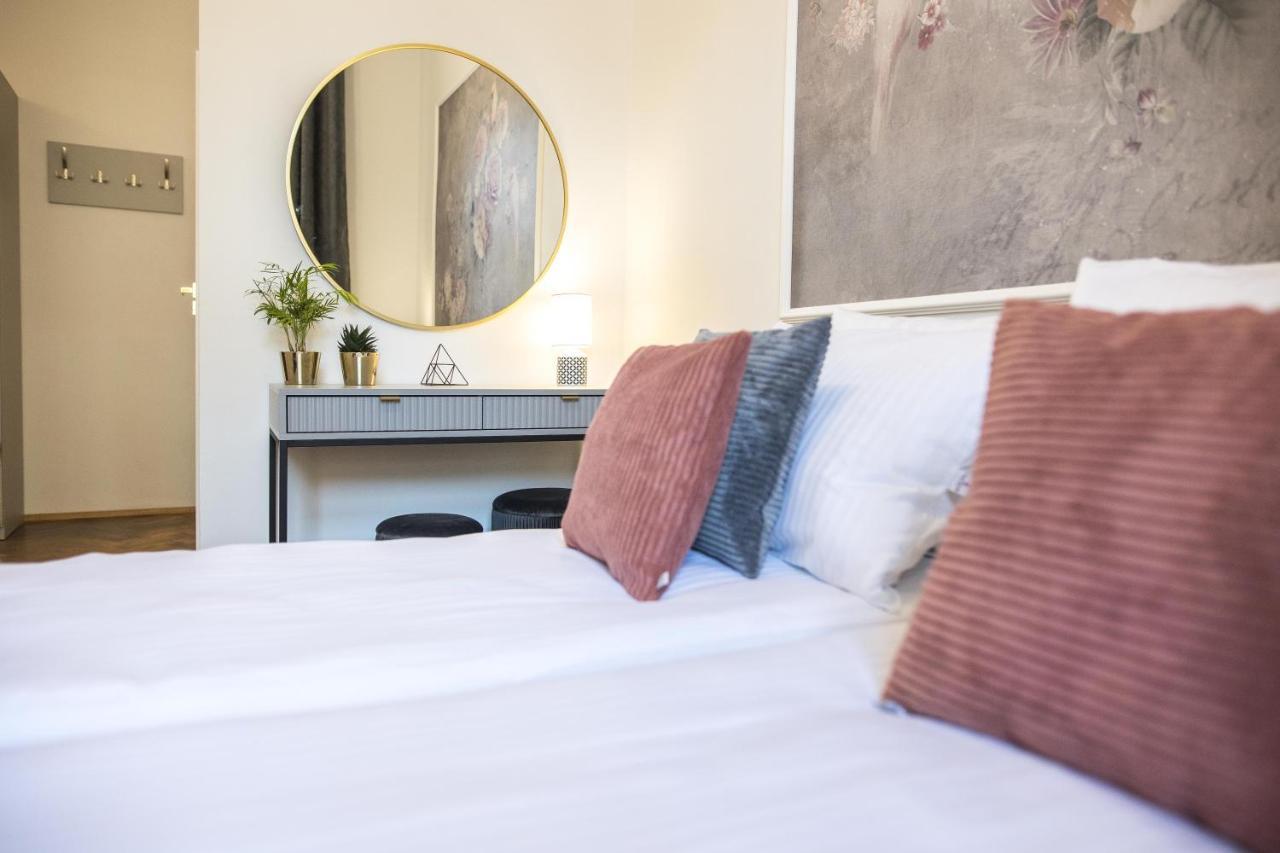 Cracwow K8 No.9 Apartment Krakow Luaran gambar